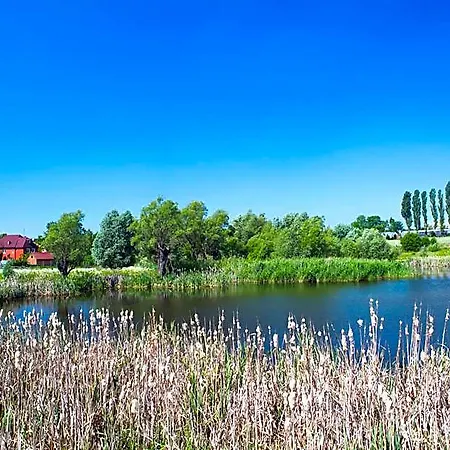 לינה וארוחת בוקר Zloty Staw Borkowo (Gdansk)