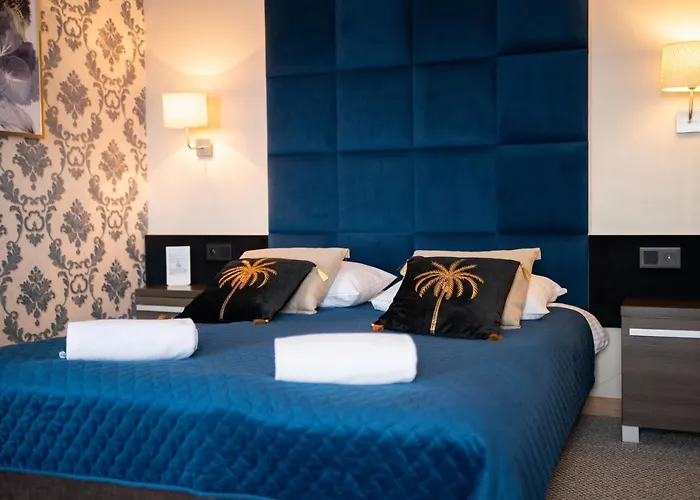 Zloty Staw Couette-café 3*