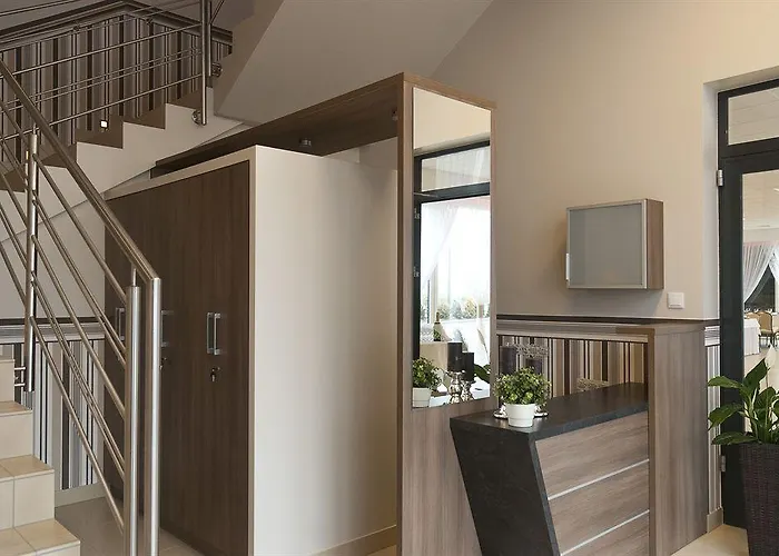 Zloty Staw Bed & Breakfast